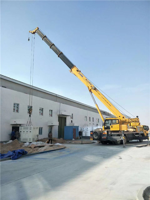 宽甸“超载就喊停”—— 吊车的 “重量保镖” 技术